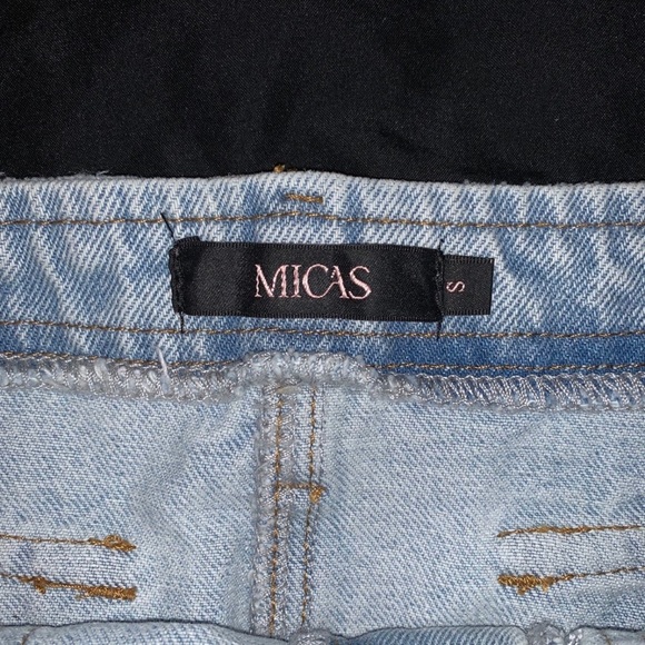 Mini skirt - Picture 3 of 3